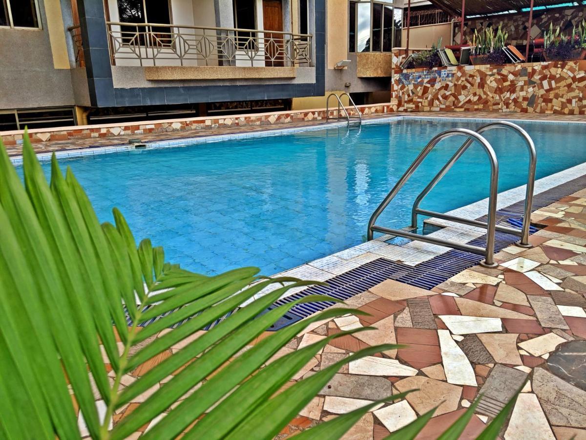 Prestige Hotel Suites Kampala Exterior foto